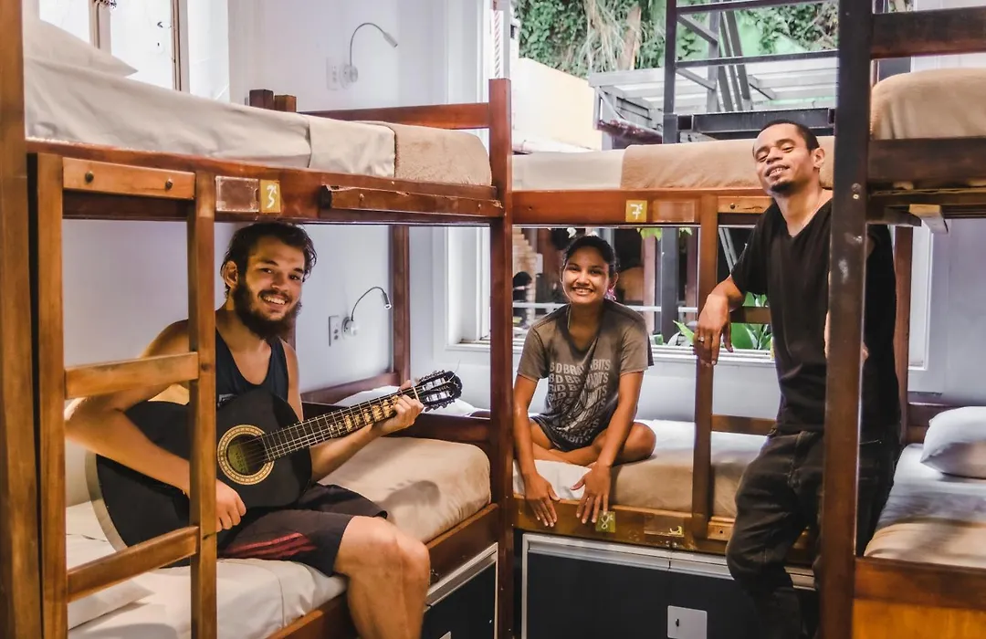Bamboo Rio Hostel-1